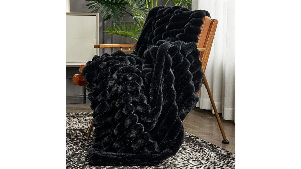black 50x60 cozy faux fur