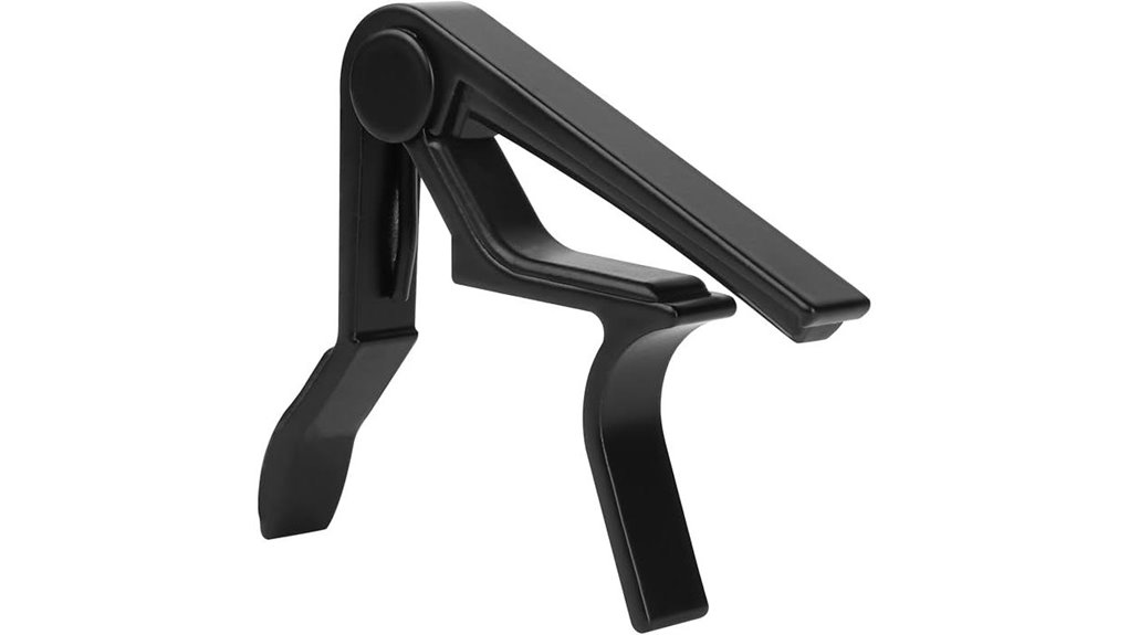 black 6 string clip capo