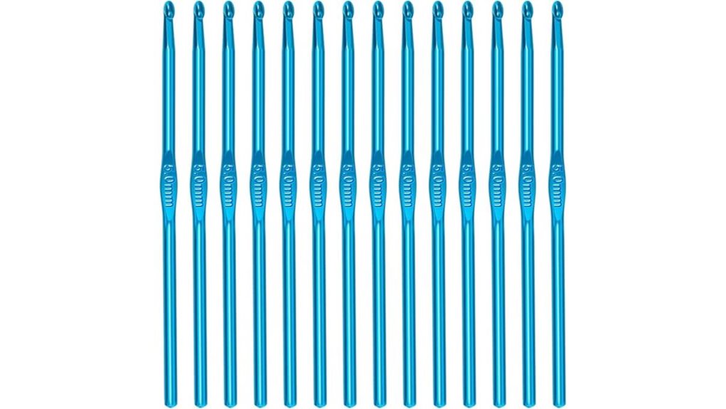 blue 5mm 14 piece aluminum crochet hooks