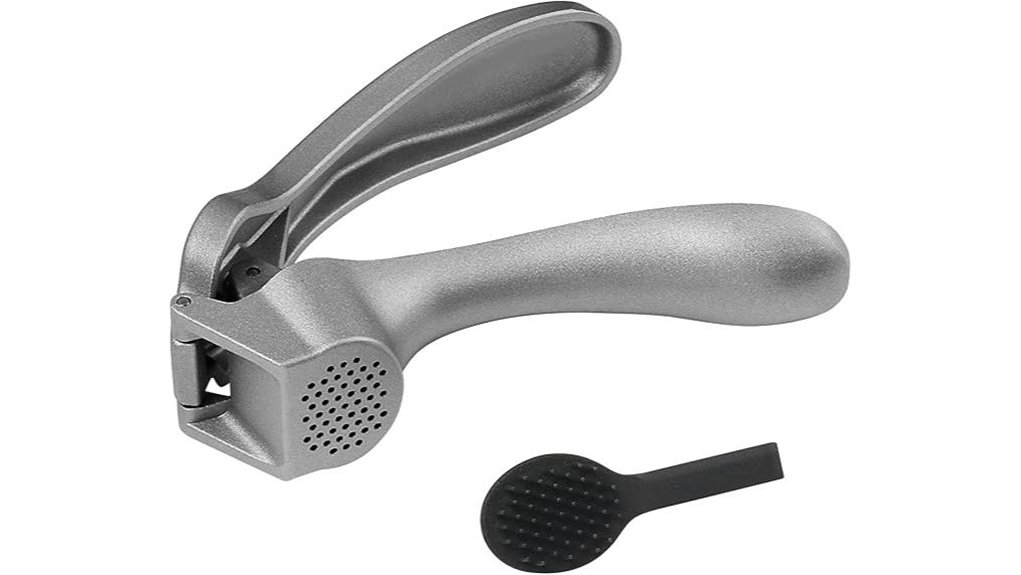 ergonomic garlic and ginger press