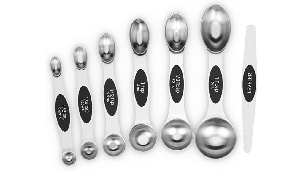 magnetic dual sided measuring spoons