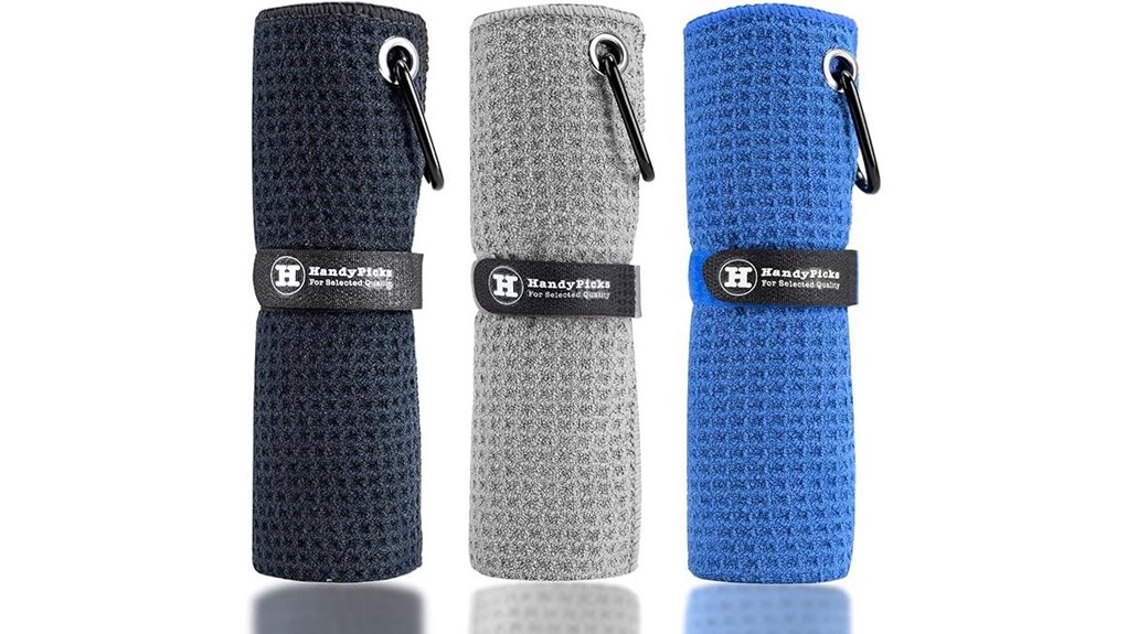 microfiber golf towel with carabiner