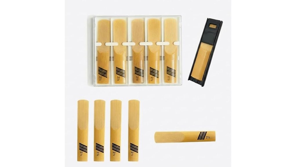 twelve 2 5 clarinet reeds holder