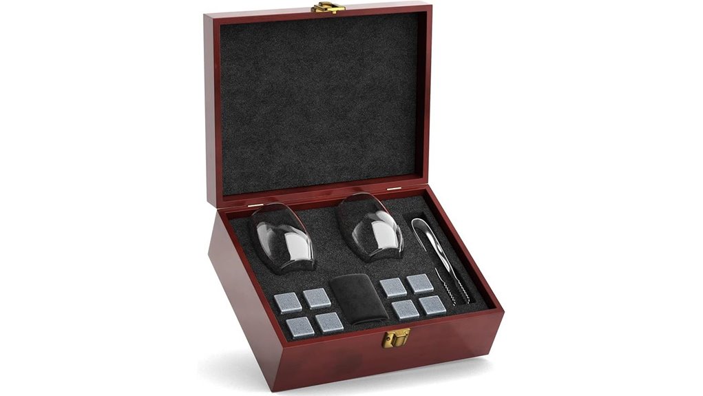 whiskey gift set with glasses